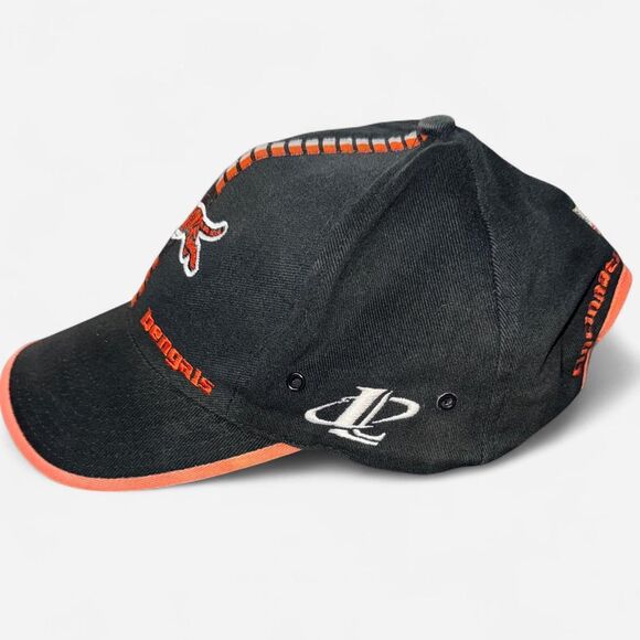Vintage 90s NFL Cincinnati Bengals Adjustable Hat with Embroidered Tiger Logo - Picture 2 of 8